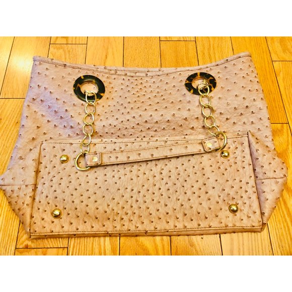 SOLD! - Ivanka Trump Shoulder Bag Genuine Leather - Picture 4 of 5